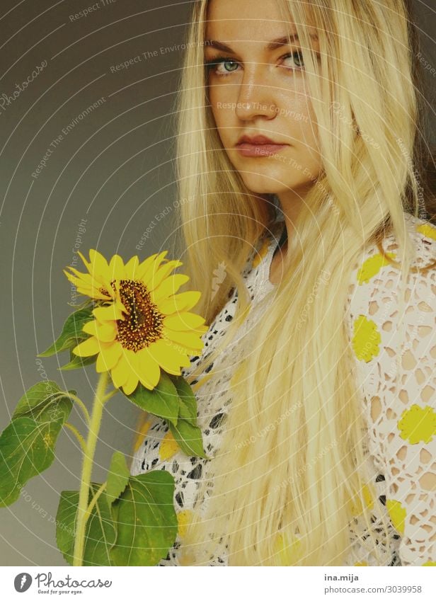 long haired blonde woman Human being Feminine Young woman Youth (Young adults) Woman Adults 1 18 - 30 years Environment Nature Summer Plant Flower Blossom
