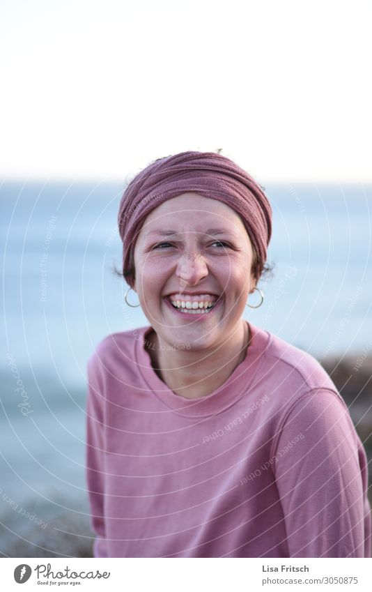 LAUGHTER - PINK - HEADBAND - SEA IN THE BACKGROUND Beautiful Health care Vacation & Travel Tourism Summer vacation Woman Adults 1 Human being 18 - 30 years