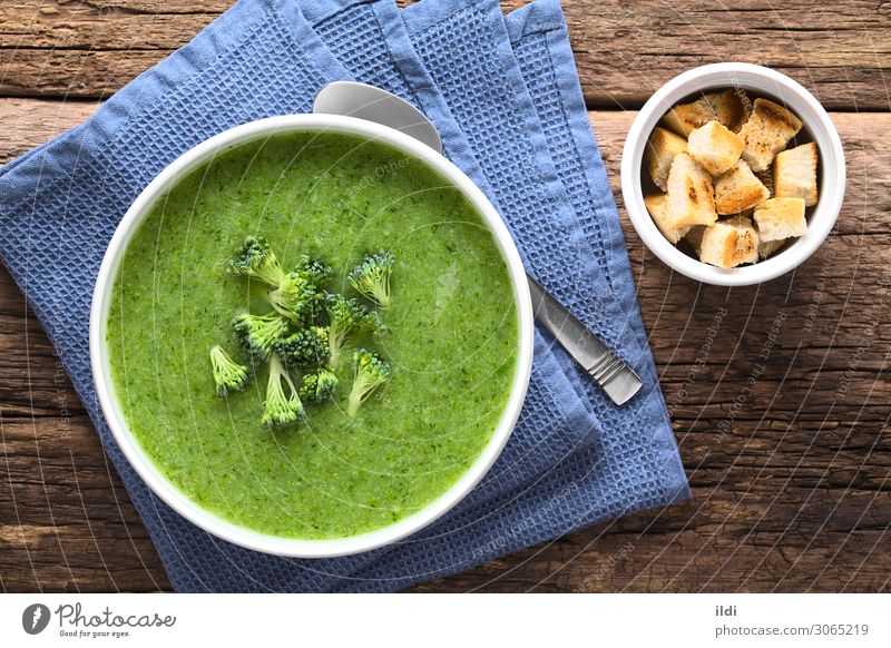 Fresh Cream of Broccoli Soup Vegetable Stew Vegetarian diet Natural Green food cruciferous blended Home-made appetizer Meal Dish healthy Creamy cream garnish