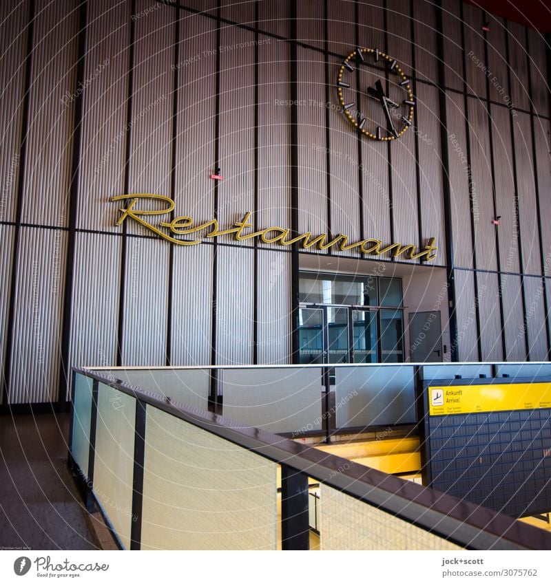 Restaurant Tourism Architecture Airport Berlin-Tempelhof Departure lounge Wall (barrier) Wall (building) Tourist Attraction Decoration Time Clock hand Display