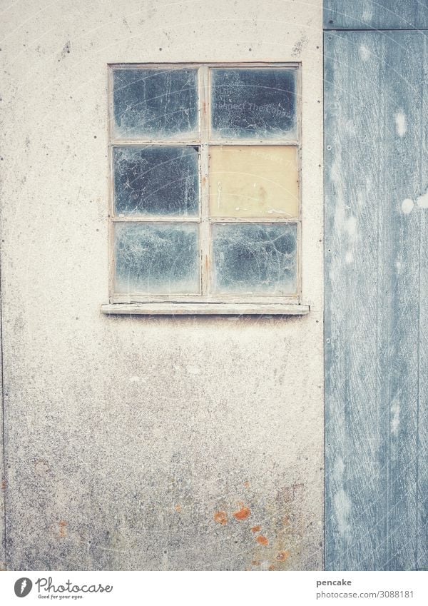 die kunst des alterns | kunst am bau Fassade Fenster Verfall Spinnweben Tür Fischerhütte Dänemark geheimnisvoll verwittert