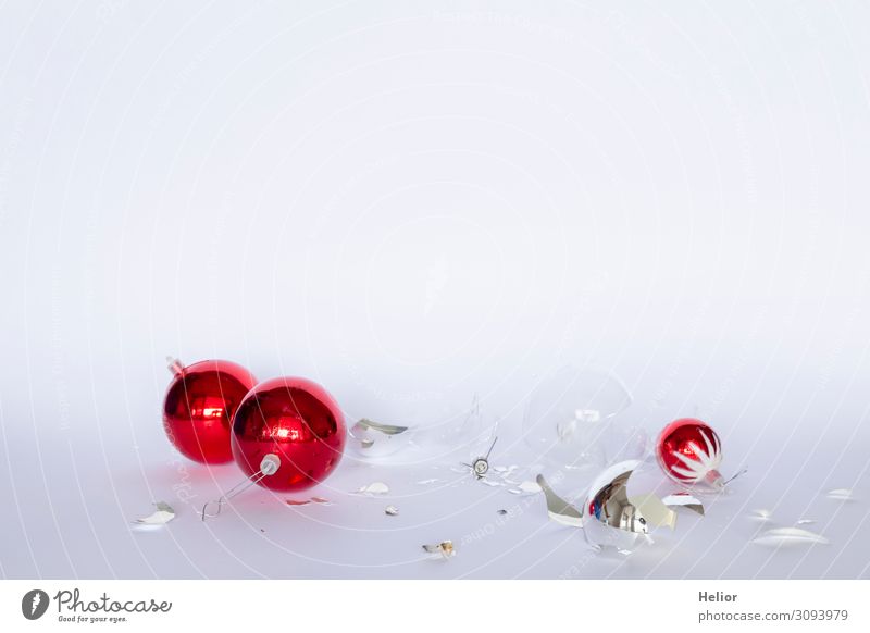 Broken red and silver Christmas tree balls Winter Christmas & Advent Sphere Lie Red Silver White Chaos Disaster Tradition Destruction Arranged