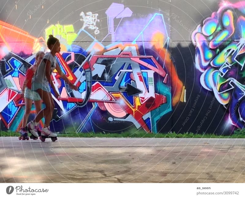 ... and action Girl Infancy Youth (Young adults) Life 13 - 18 years Art Youth culture Subculture Town Wall (barrier) Wall (building) Facade Inline skates