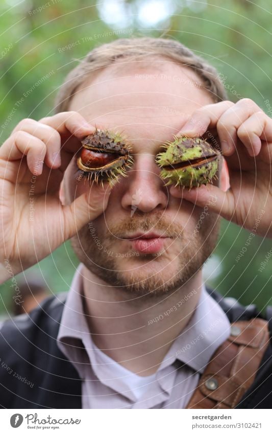 Man, he's got chestnuts on his eyes! Masculine Young man Youth (Young adults) Face Eyes Facial hair Hand Fingers 1 Human being 18 - 30 years Adults