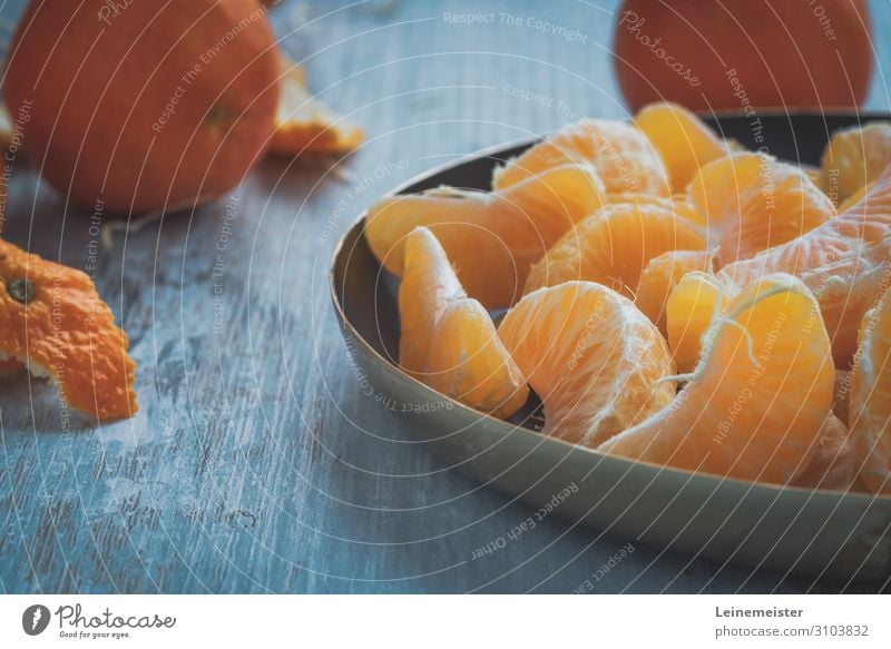 mandarins Food Fruit Orange Tangerine Nutrition Eating Diet Bowl To enjoy Blue Citrus fruits Sausage casing Tabletop Healthy Healthy Eating Vitamin C