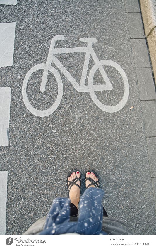 attention bicycle Bicycle Cycling Lanes & trails Cycle path Street Stand Woman feminine feet Pedestrian esteem Signs and labeling bicycle symbol Road user