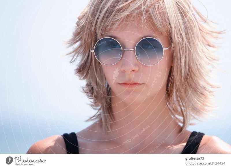 Sunshine girl with blue sunglasses Young woman Youth (Young adults) Life 1 Human being 13 - 18 years Summer Blonde Short-haired Wig Bangs Layered hairstyle