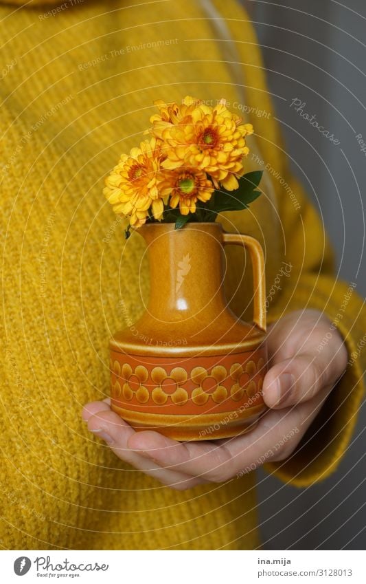 Back then Decoration Kitsch Odds and ends Souvenir Collection Collector's item Vase Blossoming Historic Retro Yellow Orange Loyalty Hospitality Grateful Colour