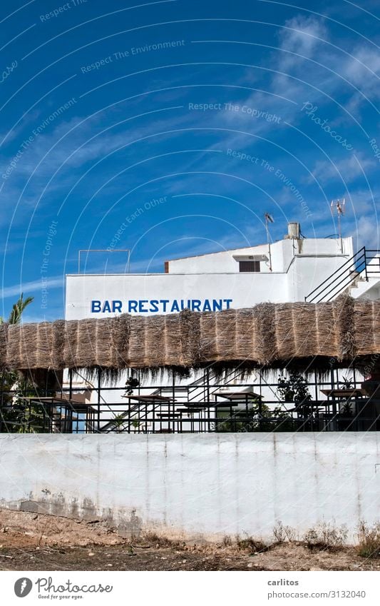 Bar Restaurant Majorca Balearic Islands Vacation & Travel Tourism Relaxation James Cook TUI