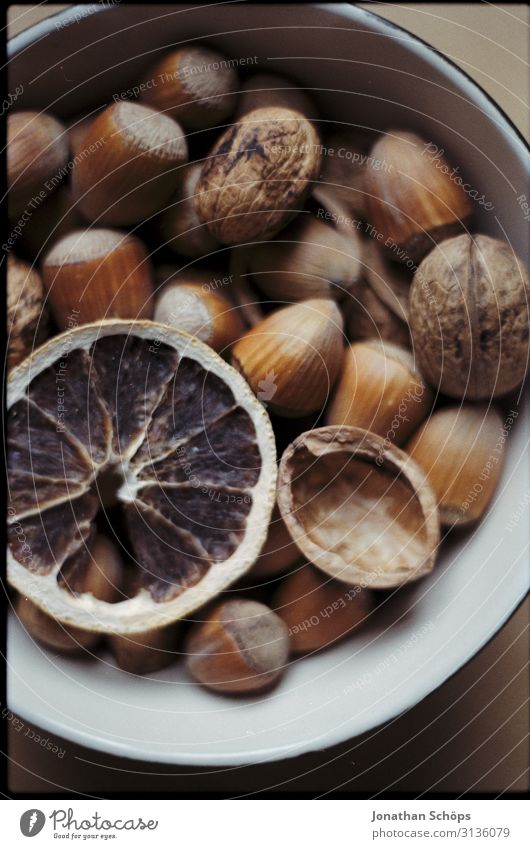 Nuts in a shell - analogue in autumn Food Nutrition To have a coffee Picnic Organic produce Vegetarian diet Diet Slow food Finger food Esthetic Contentment