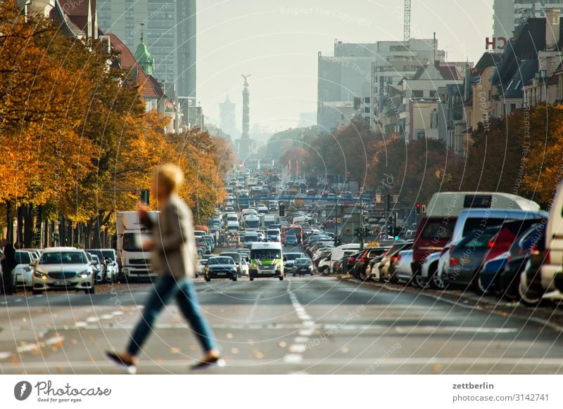 Heerstraße, Berlin Germany Street Transport Main street Charlottenburg City Monument else Figure Gold Goldelse victory statue big star Capital city Sky