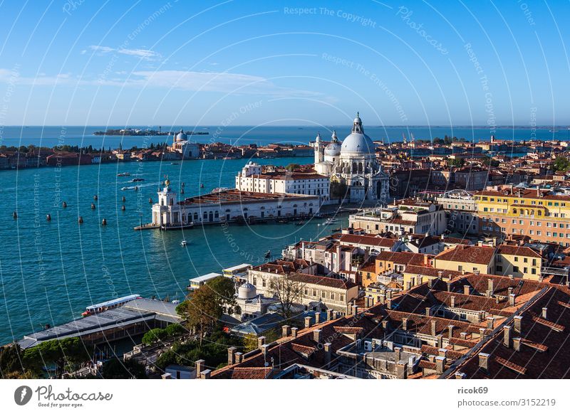 View of the church Santa Maria della Salute in Venice Relaxation Vacation & Travel Tourism House (Residential Structure) Water Clouds Town Old town Tower