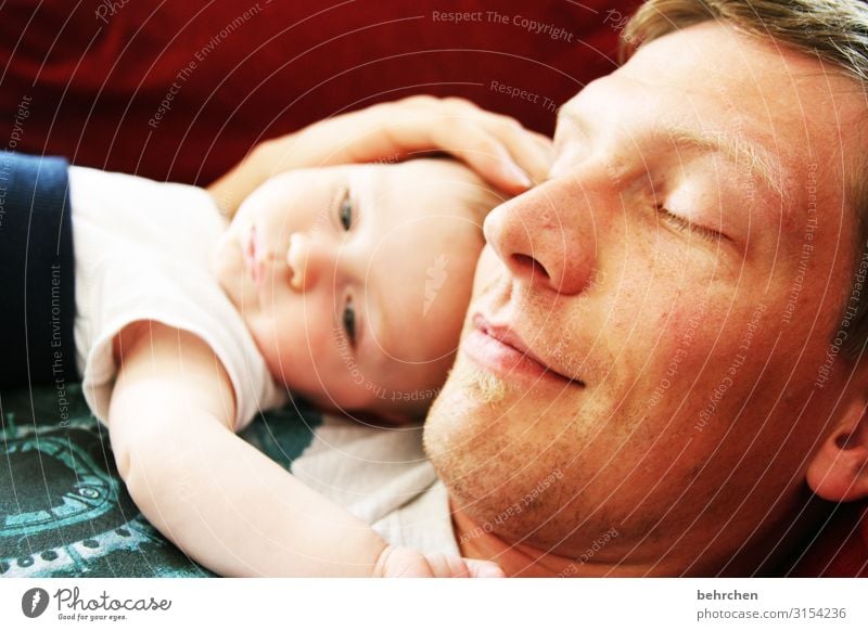 Feast of Love Baby Man Adults Father Family & Relations Infancy Head Hair and hairstyles Face Eyes Nose Mouth Lips 0 - 12 months 30 - 45 years smile Dream