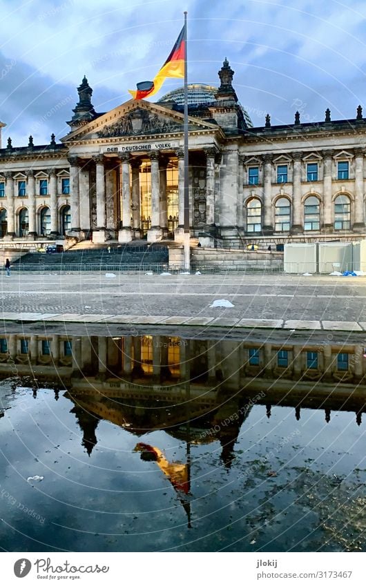 Bundestag² Water Puddle Berlin Capital city Downtown Manmade structures Architecture Tourist Attraction Landmark Reichstag Might Arrangement Politics and state