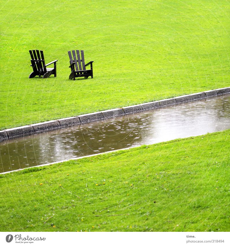 Hot Lightdeckers Refreshing Area Armchair Chair Bad weather Rain Park Meadow Brook Planten un blomen -park Cold Together Relationship Communicate Concentrate