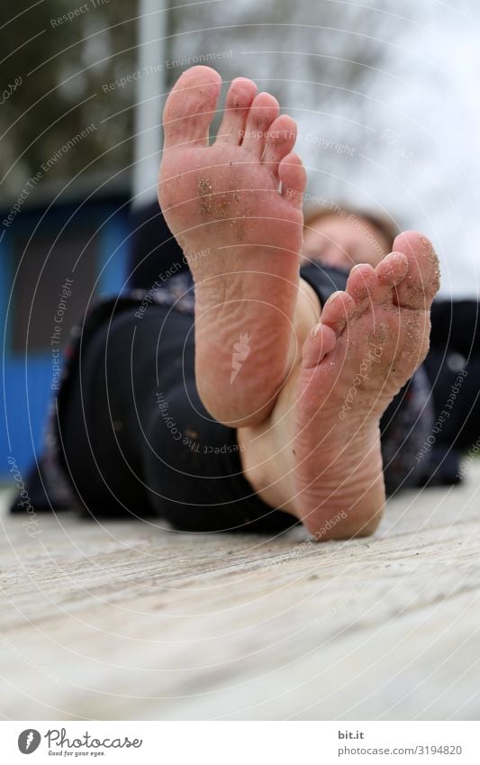 barefoot Feminine Woman Adults Feet Joy Happy Happiness Contentment Joie de vivre (Vitality) Spring fever Barefoot Colour photo Exterior shot