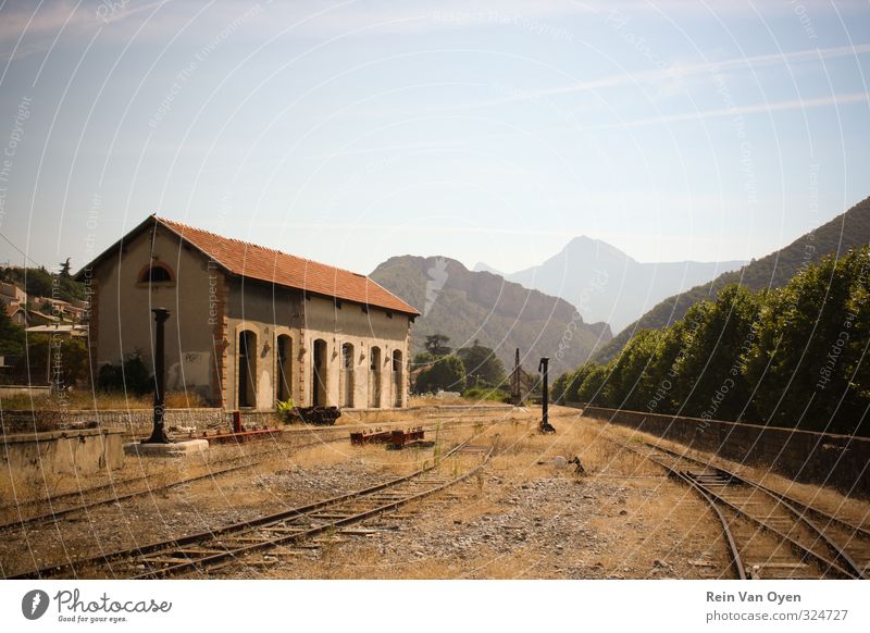 Old railwaystation Environment Nature Landscape Plant Climate Weather Beautiful weather Tree Flower Grass Bushes Moss Dry Town Train station Railroad