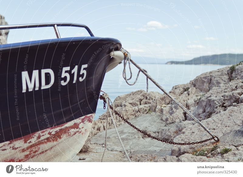 MD515 Vacation & Travel Trip Summer vacation Rock Coast Ocean Navigation Motorboat Harbour Rope Watercraft Dry Blue Red Stagnating Colour photo Exterior shot