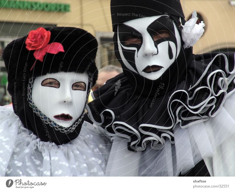 carnival Clown Collar Make-up Wearing makeup Man Woman Human being Carnival Mask Black & white photo Dress up Couple In pairs