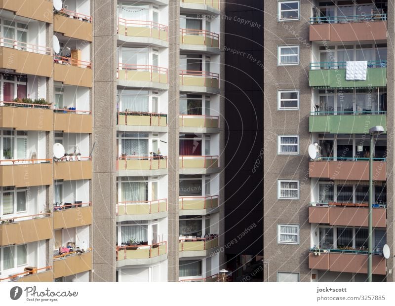 walled living Town house (City: Block of flats) Prefab construction Facade Balcony Window Authentic Sharp-edged Hideous Modern Gloomy Gray Protection Calm