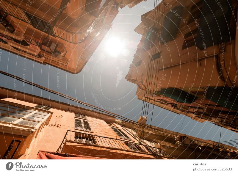 sunny prospects Cloudless sky Sun Sunlight Summer Beautiful weather Warmth Capital city Downtown Old town House (Residential Structure) Manmade structures
