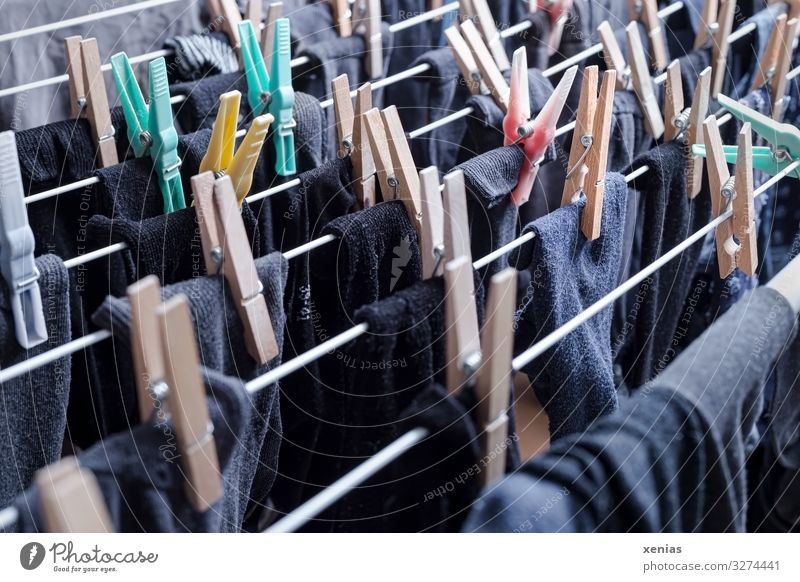 black clothes horse