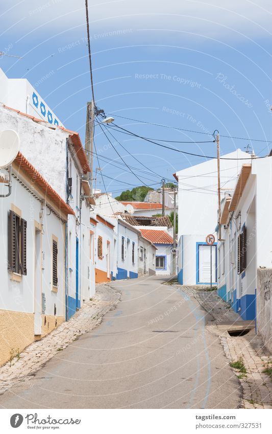 TIME SHIFT Portugal Algarve rapeseed Town Small Town House (Residential Structure) Street Vacation & Travel Travel photography Idyll Card Tourism Paradise