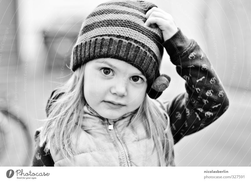 Monday Portrait 71 - The Little Sweetness Garden Human being Cap Blonde Long-haired Natural Black & white photo Exterior shot Shallow depth of field