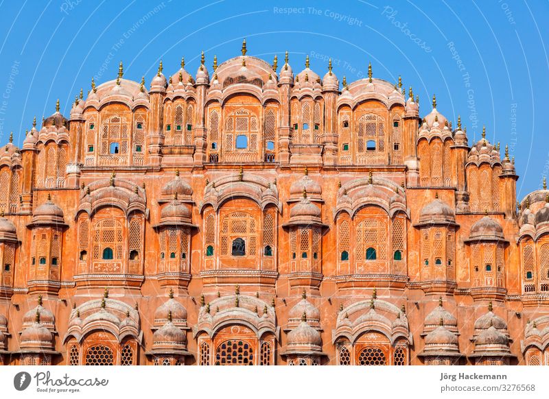 Hawa Mahal, the Palace of Winds in Jaipur, Rajasthan, India. Vacation & Travel Tourism Art Landscape Building Architecture Facade Stone Old Pink Red Tradition