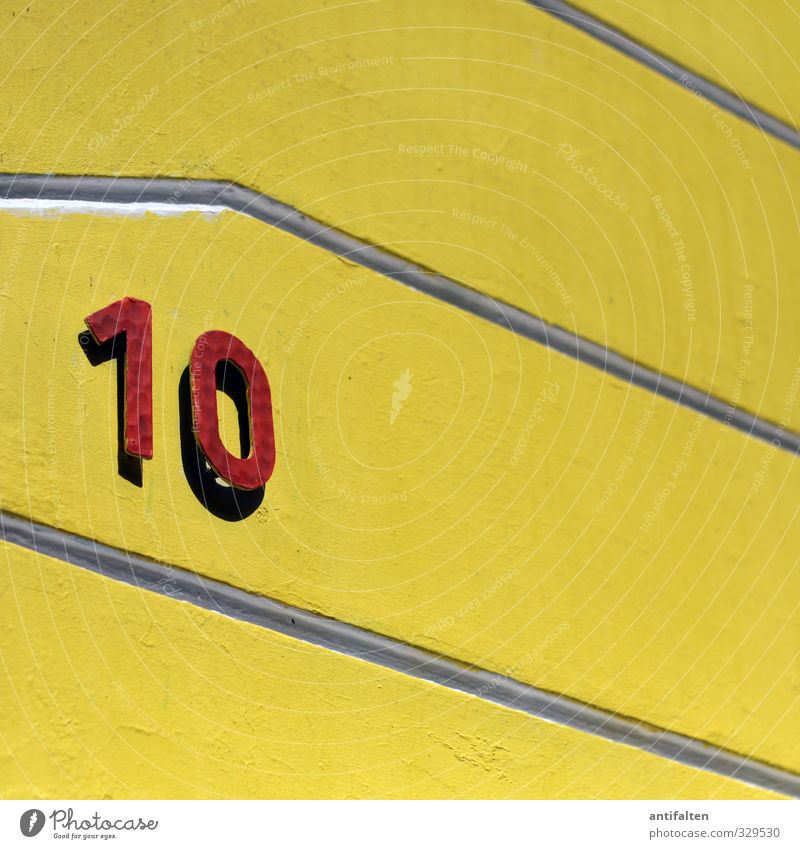 10 House (Residential Structure) Detached house Wall (barrier) Wall (building) Facade Concrete Metal Steel Digits and numbers Hang Yellow Red House number
