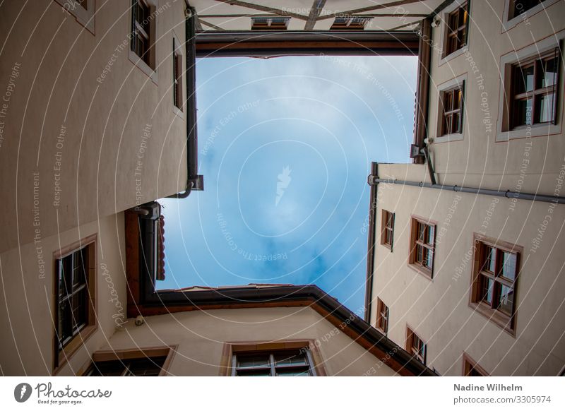 View to the sky Munich Germany Europe Town Downtown House (Residential Structure) Places Interior courtyard Wall (barrier) Wall (building) Facade Window Roof