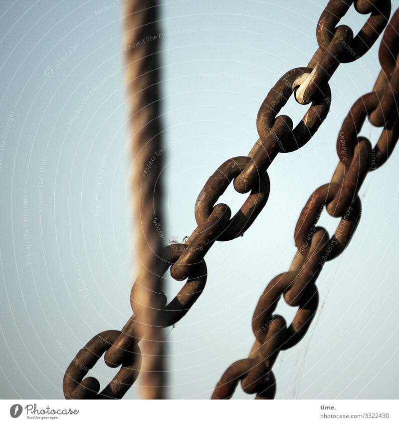 Interlinking (6) Rope Chain Tension Metal Steel Rust Hang Together Maritime Trust Safety Protection Endurance Unwavering Orderliness Esthetic Accuracy