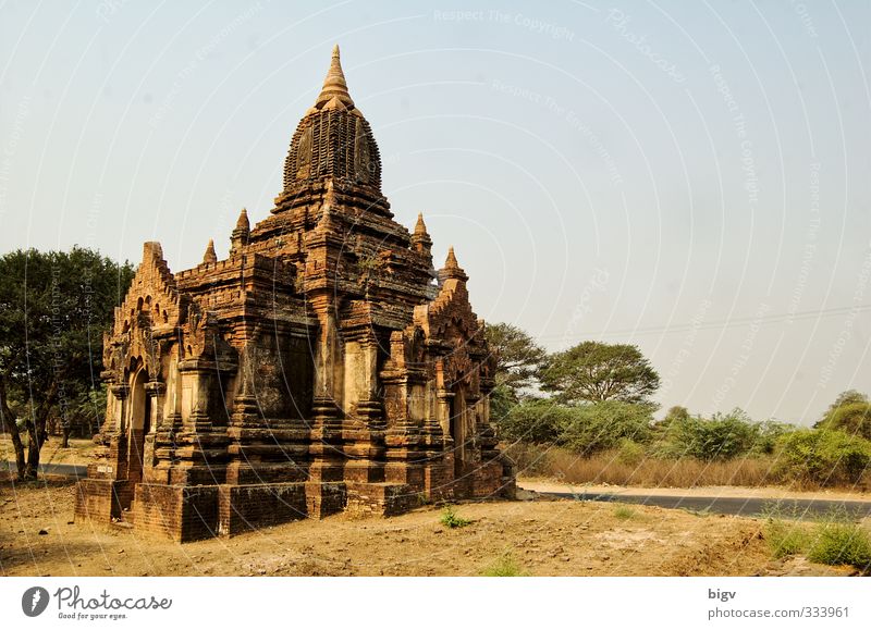 Bagan Ruin Yellow Gold Temple Myanmar Colour photo Exterior shot Deserted Copy Space right Day Sunlight