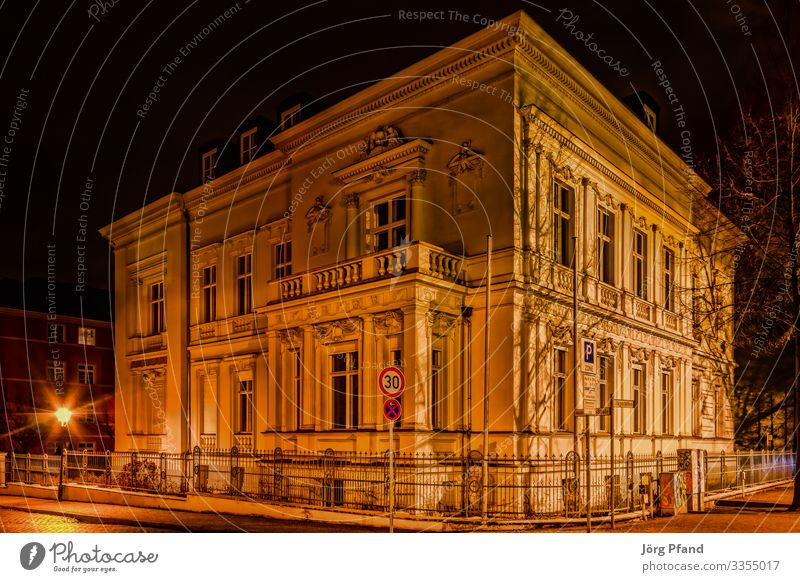 Old house in Potsdam Sightseeing Architecture Germany Europe Town Capital city House (Residential Structure) Building Living or residing Colour photo