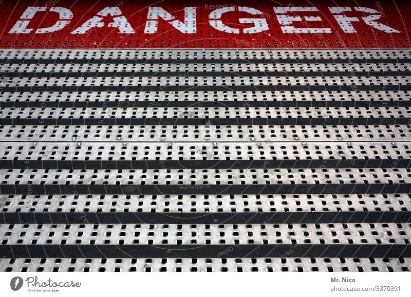 Danger White Dangerous lines metal floor Carousel show business Floor covering funfair Fairs & Carnivals Warning sign Slippery surface Signage