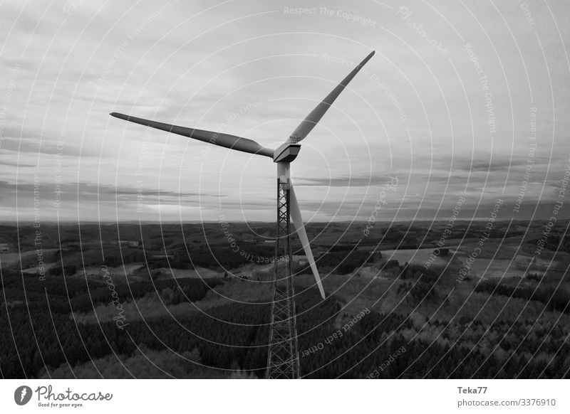 #Winwheel SW Winter Energy industry Renewable energy Wind energy plant Esthetic Black & white photo Colour photo Exterior shot