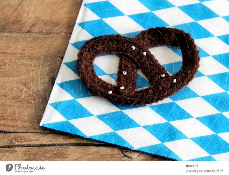 Brezn - baked with love Food Nutrition Eating Leisure and hobbies Living or residing Blue Brown White Pretzel Bavarian Brunch Wool Crocheted