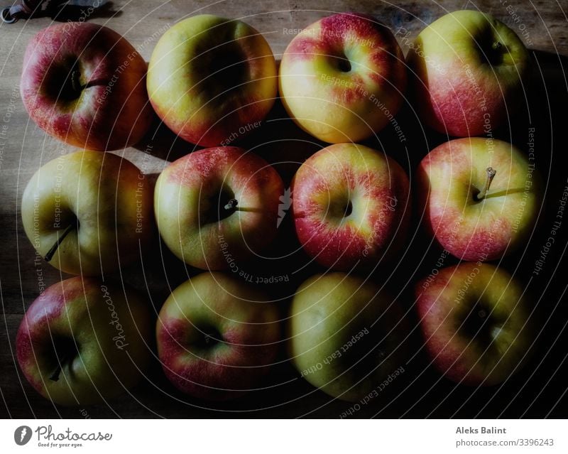 apples Apple Healthy Delicious Fruit Fresh Food Vegetarian diet vegan Red Juicy Sweet