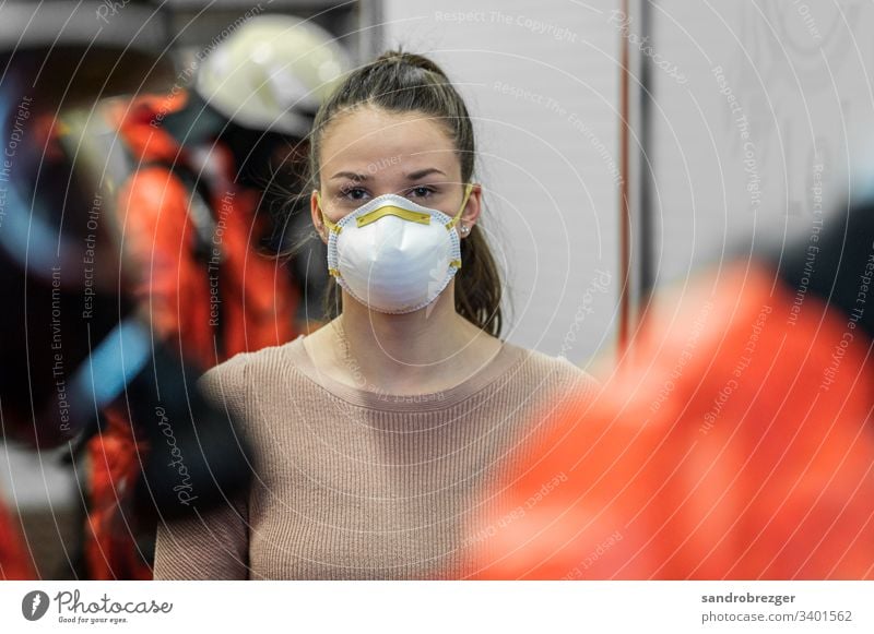 Woman with face mask and disposable gloves waiting in quarantine coronavirus covid-19 Virus Illness pandemic Epidemic Mask guard sb./sth. hand protection
