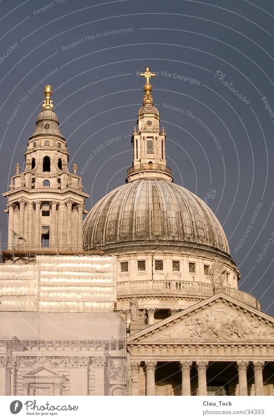 St. Paul's Cathedral London Domed roof Architecture Religion and faith