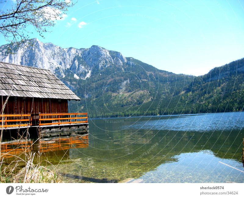 idyllic Lake Tree Mountain Hut Sun Snow Idyll Coast