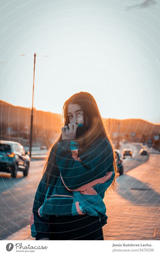 Girl with vintage clothes with cars and a beautiful sunset in the background Life Vintage Vintage girls Portrait photograph Sunset Street Model Beautiful Cute