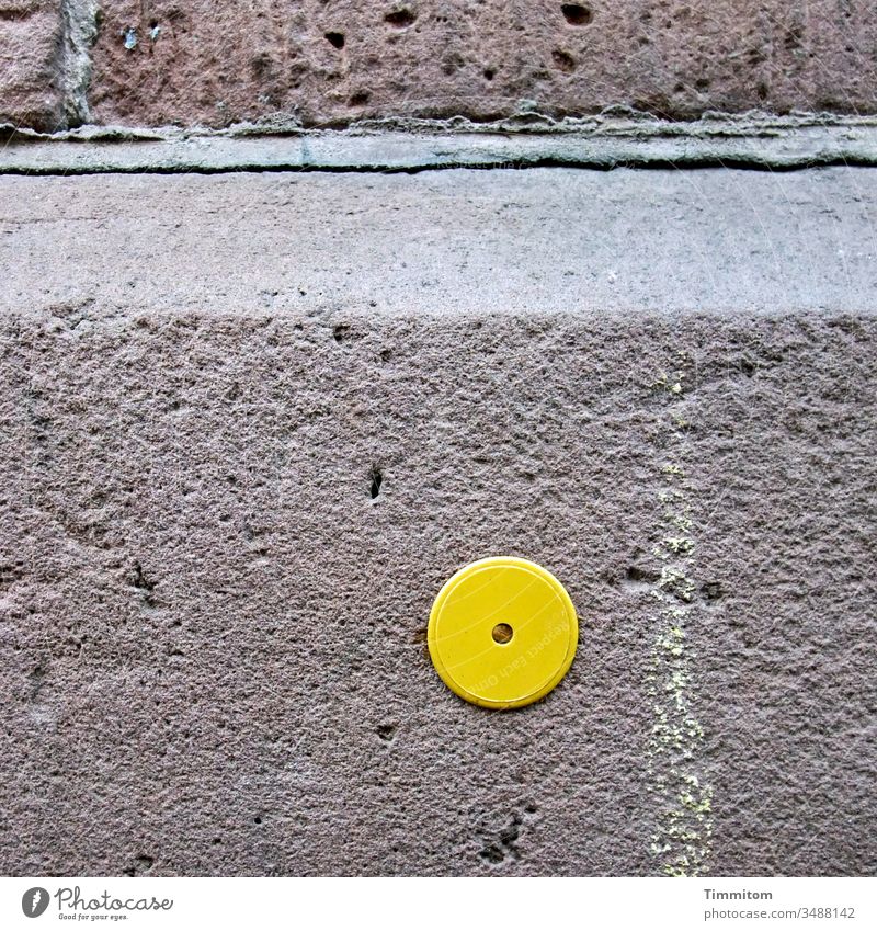 Parallel world | possible, possible... Stone Cornice Wall (barrier) Wall (building) Building mark Yellow Round Plastic chalk line Deserted Colour photo