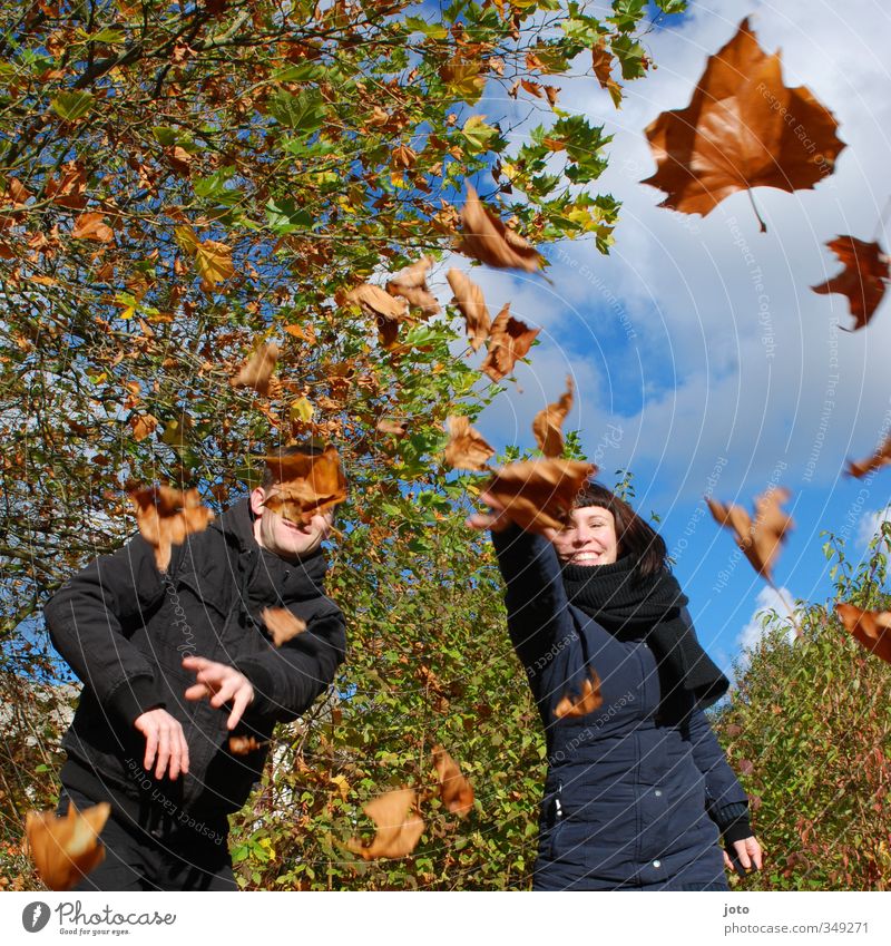 Autumn Brothers and sisters Friendship Couple Partner 2 Human being Nature Beautiful weather Leaf Smiling Laughter Happiness Joy Happy Joie de vivre (Vitality)