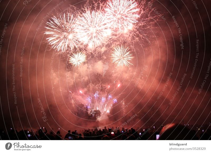 It'll be cancelled in 2020 because of Isnich! Traditional New Year's fireworks in 2020 only possible to a limited extent and the stupid virus is still fully under control.