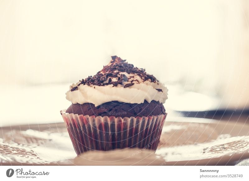 muffin Muffin Tartlet Chocolate Cream icing on the cake Cake Delicious Sweet Birthday To enjoy Decoration