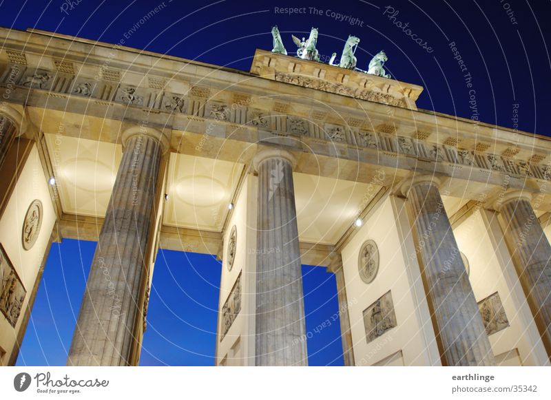 Berlin Brandenburg Gate 1 Twilight Cold Passage Lighting Architecture Blue Perspective Dynamics December 2004