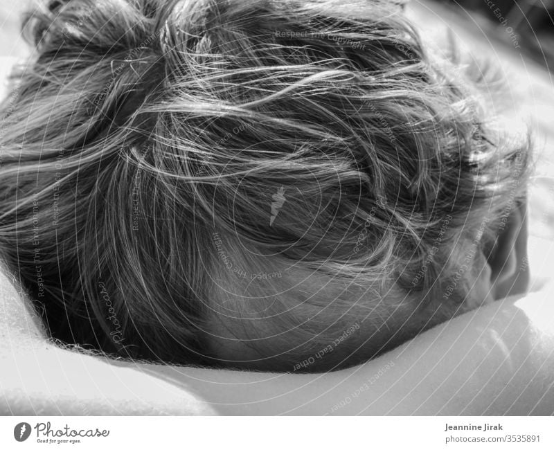 fuzzy hair Hair and hairstyles Mop of curls Black & white photo Hide Head Human being Blonde Hairy