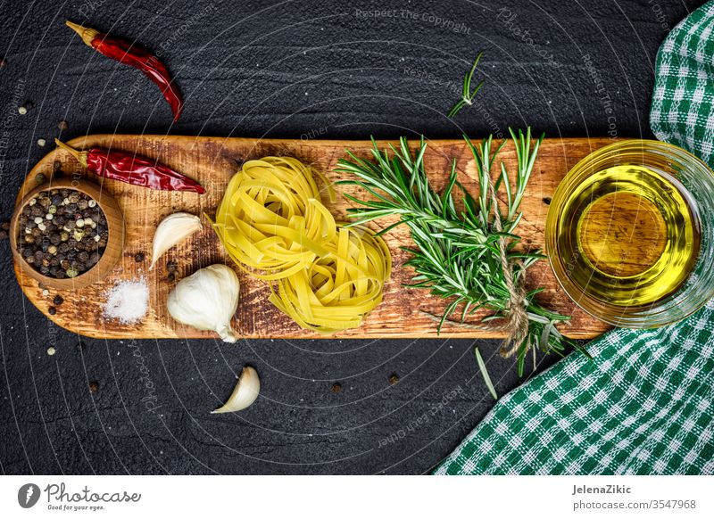 Spices Culinary Herbs Seasonings And Vegetables Stock Illustration