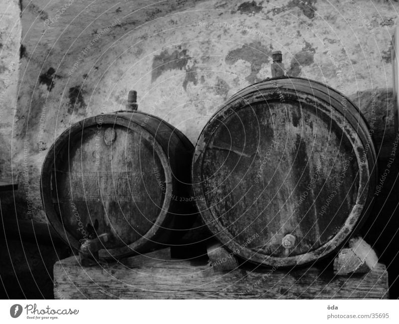 barrels Keg Cellar Wall (barrier) Masonry Wood Obscure Black & white photo Wine Storage Wine cask Wine cellar Old 2 Deserted Round